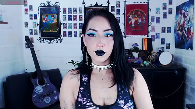 Snapshot of Nyx_Blackmoon chatting on February 19, 2:01 pm Nyx Blackmoon online show from February 19, 2:01 pm