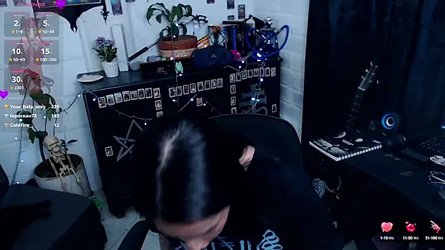 Snapshot of Nyx_Blackmoon chatting on March 15, 8:54 pm Nyx Blackmoon online show from March 15, 8:54 pm