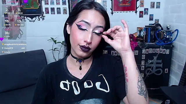 Snapshot of Nyx_Blackmoon chatting on March 21, 6:07 pm Nyx Blackmoon online show from March 21, 6:07 pm