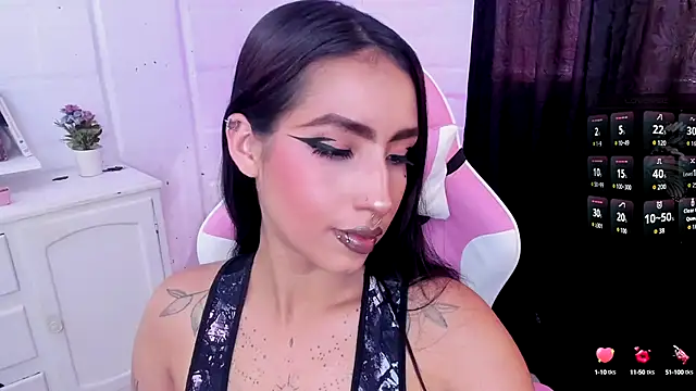 Snapshot of Nyx_Blackmoon chatting on September 14, 8:08 pm Nyx Blackmoon online show from September 14, 8:08 pm