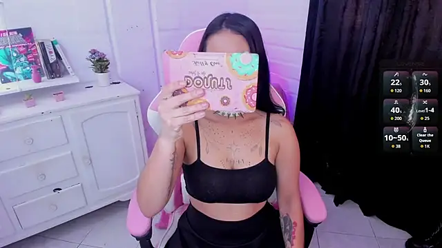 Snapshot of Nyx_Blackmoon chatting on September 15, 3:01 pm Nyx Blackmoon online show from September 15, 3:01 pm