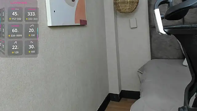 elizabeth 20 online show from October 14, 7:03 pm