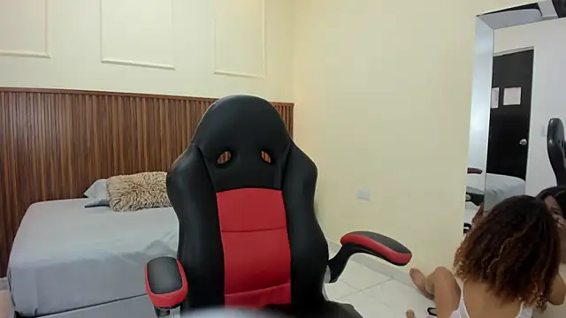 MELINAMARTINS online show from October 2, 7:32 pm