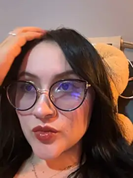 ValentinaOrtiz3 online show from February 4, 1:33 am