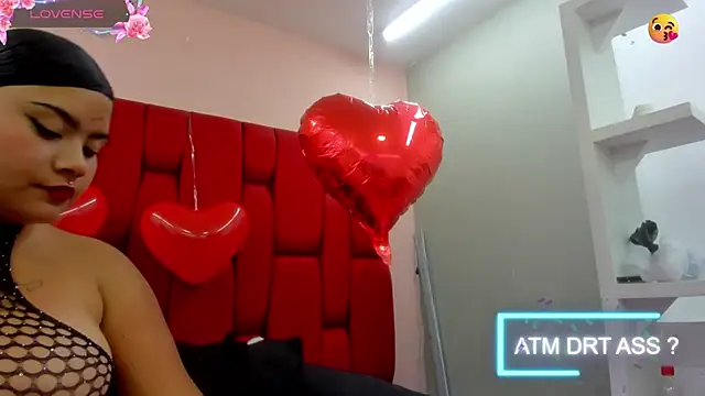 Snapshot of Saray_messy chatting on February 14, 1:29 pm Saray messy online show from February 14, 1:29 pm