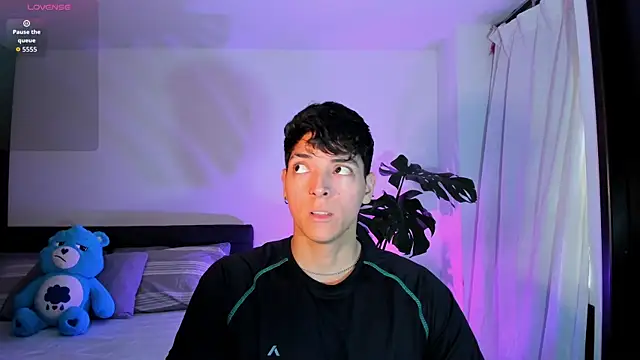  JacobMiller   online show from September 22, 2:08 pm