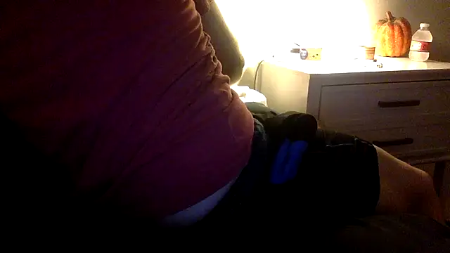 Milflover96 online show from February 26, 5:09 am