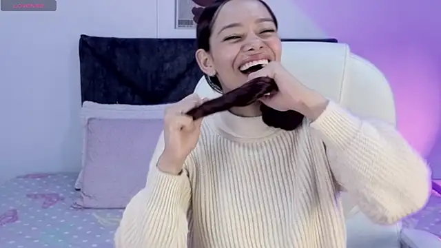 sara sharma  online show from October 4, 12:47 pm