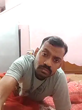 Snapshot of Hot_couple493 chatting on February 12, 8:29 pm Hot couple493 online show from February 12, 8:29 pm