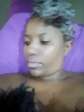 Coco Nile online show from February 18, 4:37 am