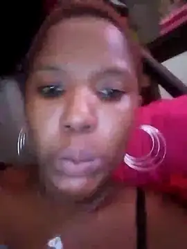 Coco Nile online show from February 25, 2:44 pm