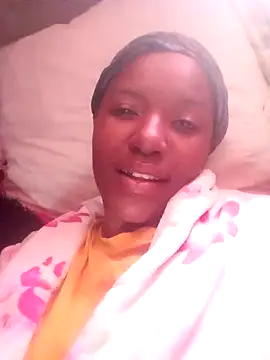 Snapshot of Coco_Nile chatting on August 4, 7:44 am Coco Nile online show from August 4, 7:44 am