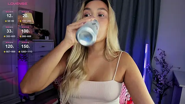  Loneve   online show from November 7, 3:34 pm