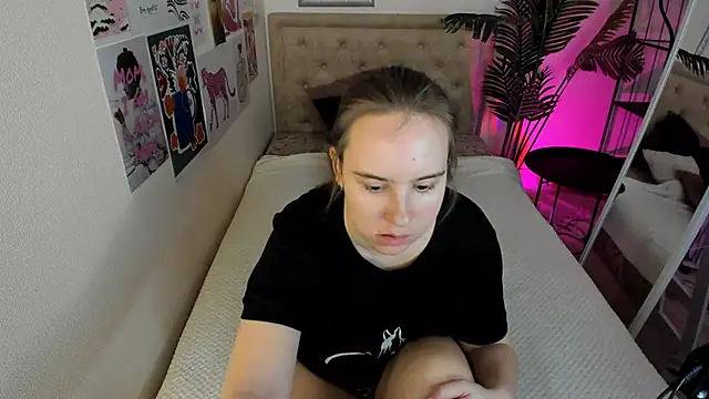 Lika 0ne online show from May 3, 12:22 pm