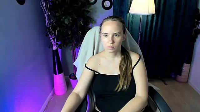 Lika 0ne online show from July 26, 12:01 pm
