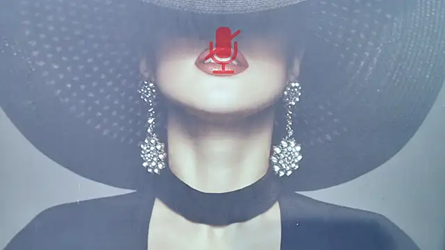 Chanel Noire online show from February 24, 9:32 am