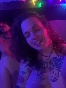 favoritestepsis online show from October 3, 7:27 am