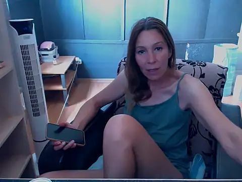hannaha online show from June 10, 12:37 pm