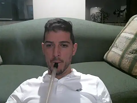 quitomanec online show from October 21, 4:46 am