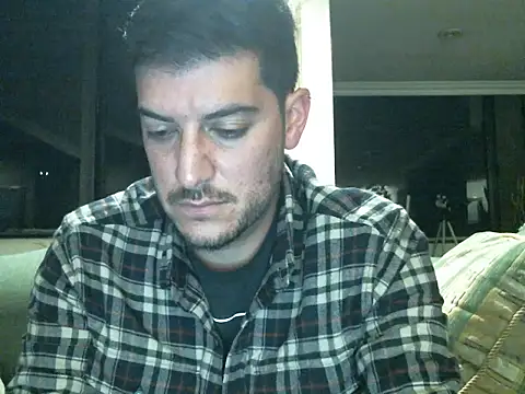 quitomanec online show from June 23, 4:43 am