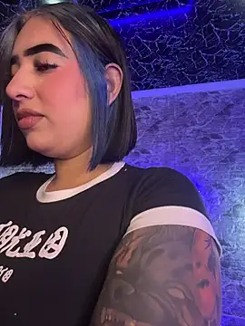 Snapshot of Scarlett-LS chatting on February 20, 2:19 am Scarlett-LS online show from February 20, 2:19 am