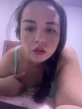 Snapshot of francy20 chatting on October 16, 3:18 am francy20 online show from October 16, 3:18 am