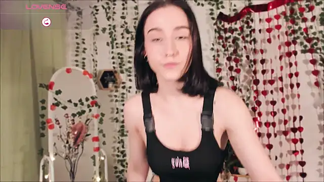 Snapshot of Smoke_of_soul_ chatting on February 13, 4:17 pm Smoke of soul  online show from February 13, 4:17 pm