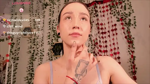 Snapshot of Smoke_of_soul_ chatting on February 17, 7:53 pm Smoke of soul  online show from February 17, 7:53 pm