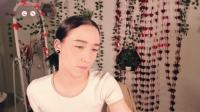 Snapshot of Smoke_of_soul_ chatting on March 1, 1:51 pm Smoke of soul  online show from March 1, 1:51 pm