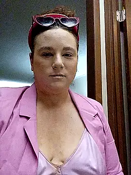 KinzAngel online show from February 10, 6:56 pm