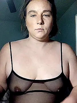 KinzAngel online show from February 18, 6:26 am