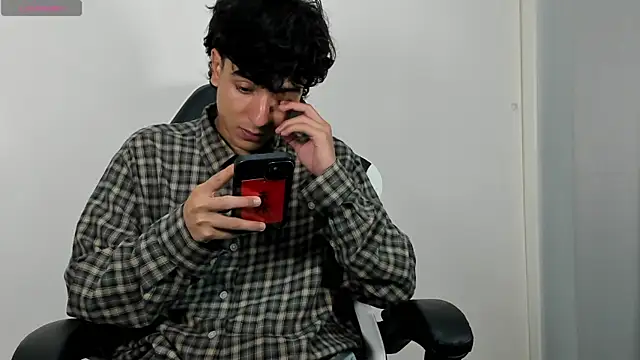 salvatore montt online show from March 1, 5:52 am