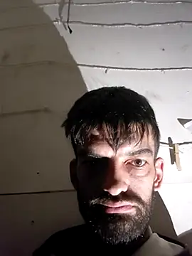 UYSIE online show from March 23, 8:46 pm