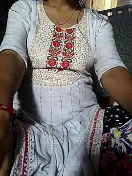 lovely----bhabhi online show from December 18, 2:50 am