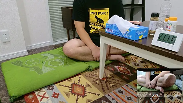 YARASERO-kun online show from October 6, 12:13 pm