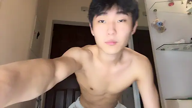 Brian Stars online show from December 18, 8:48 pm