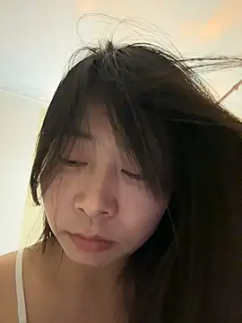 Snapshot of jinj-a chatting on March 9, 1:48 pm jinj-a online show from March 9, 1:48 pm