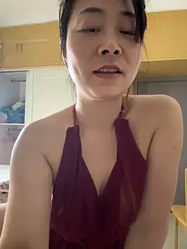 Snapshot of jinj-a chatting on March 13, 5:00 am jinj-a online show from March 13, 5:00 am