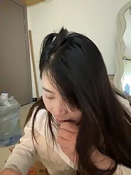 Snapshot of jinj-a chatting on March 14, 12:51 pm jinj-a online show from March 14, 12:51 pm