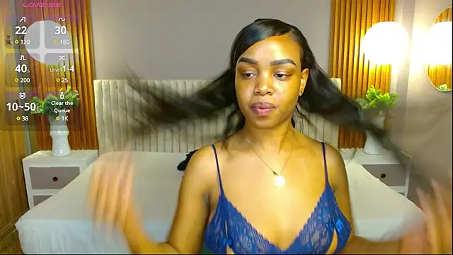 Snapshot of TianaSky chatting on March 14, 8:38 pm TianaSky online show from March 14, 8:38 pm