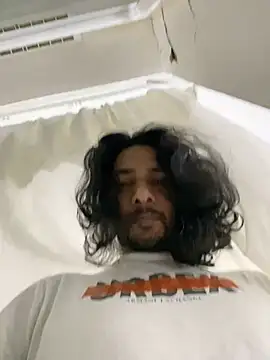 Fuckboy2535 online show from February 25, 5:08 am