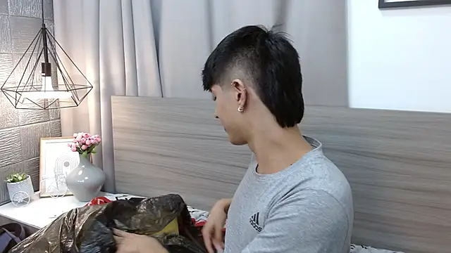 Estiv18  online show from February 17, 12:21 am