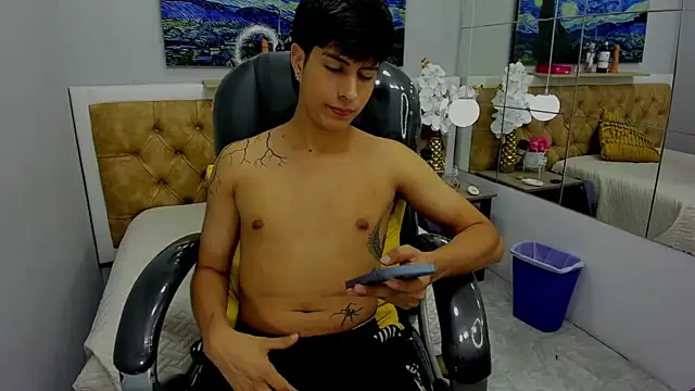 Estiv18  online show from September 13, 1:05 am