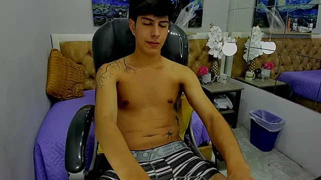 Estiv18  online show from September 14, 2:54 am