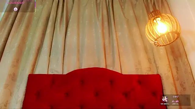 katha Crawford online show from March 19, 7:18 pm