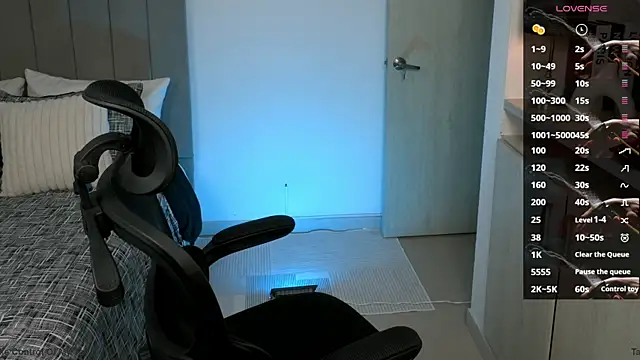 owen-pierces online show from July 9, 11:53 pm