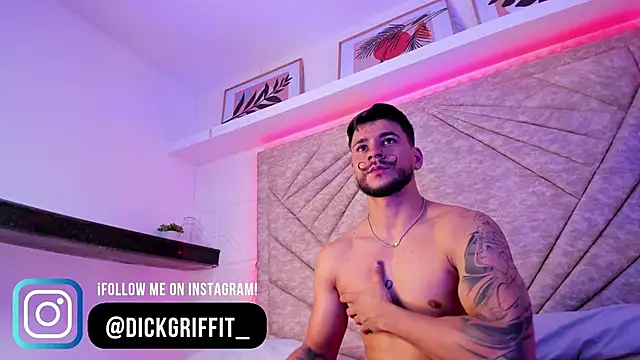 DickGriffith  online show from February 19, 3:16 pm