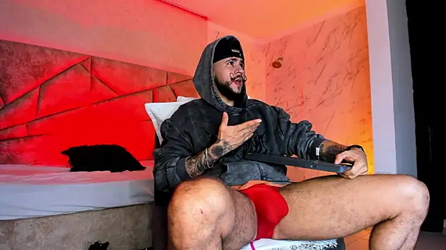 DickGriffith  online show from January 16, 12:53 pm