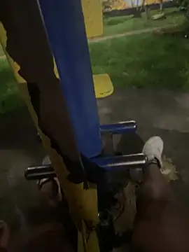 briyi1 online show from March 6, 6:10 am