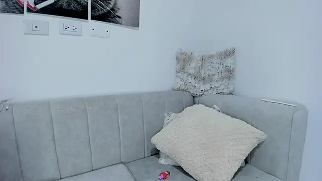 Snapshot of sarita_bigbooty_ chatting on February 25, 5:19 am sarita bigbooty online show from February 25, 5:19 am